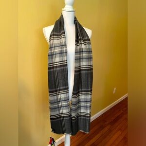 Fraas scarf, black and gray plaid. NWT